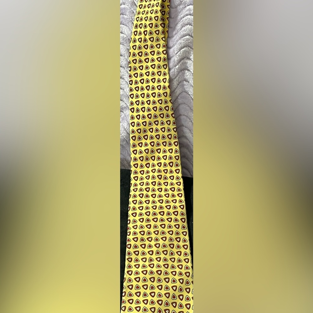 Lauren Ralph Lauren RRL Men’s Tie Yellow Geometric Pattern 100% Silk USA MADE!
